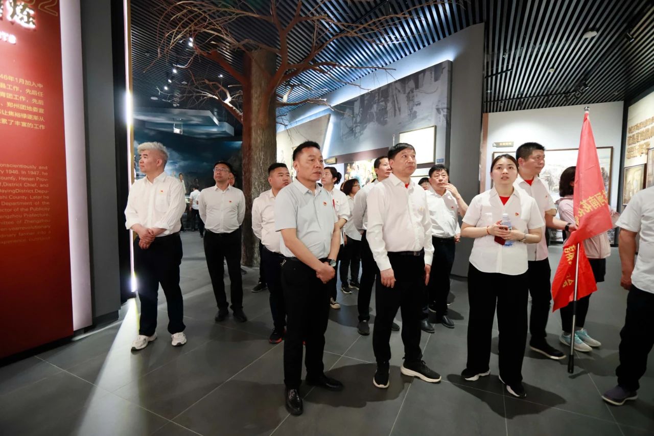 砥礪初心使命，汲取奮進(jìn)力量丨花花牛乳業(yè)集團(tuán)黨委組織開(kāi)展學(xué)習(xí)“焦裕祿精神”主題黨日活動(dòng)