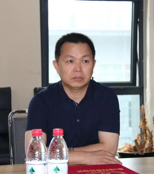 愛心奶情系學(xué)子，公益情溫暖人心—河南花花牛乳業(yè)集團(tuán)助力基金會(huì)“圓夢(mèng)計(jì)劃?一杯奶”公益項(xiàng)目，愛心捐贈(zèng)善款50萬(wàn)元！